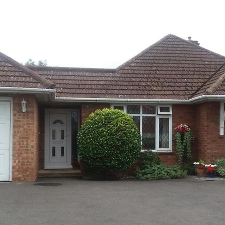 פיטרספילד Crescent Cottage B&B מראה חיצוני תמונה
